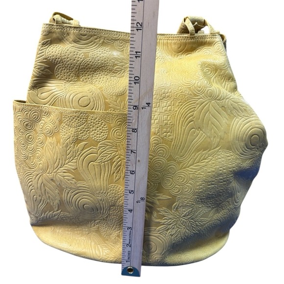 Vintage Baganda Genuine Leather Yellow Gold Embossed Floral Tote Shoulder Bag - Picture 15 of 15